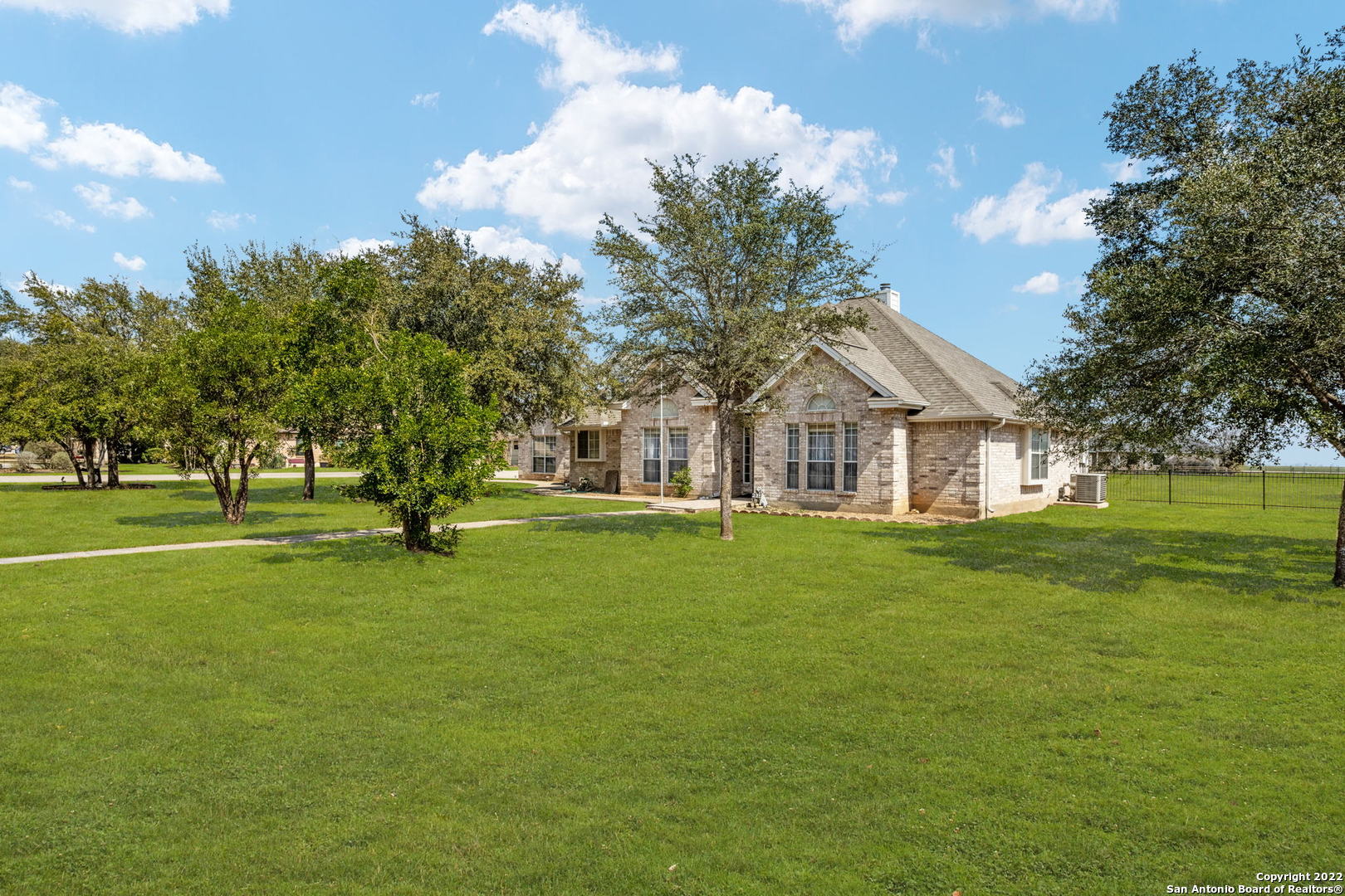 221 County Road 4720 Castroville TX 78009