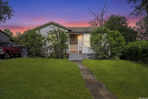 211 Robeson Avenue San Antonio TX 78220