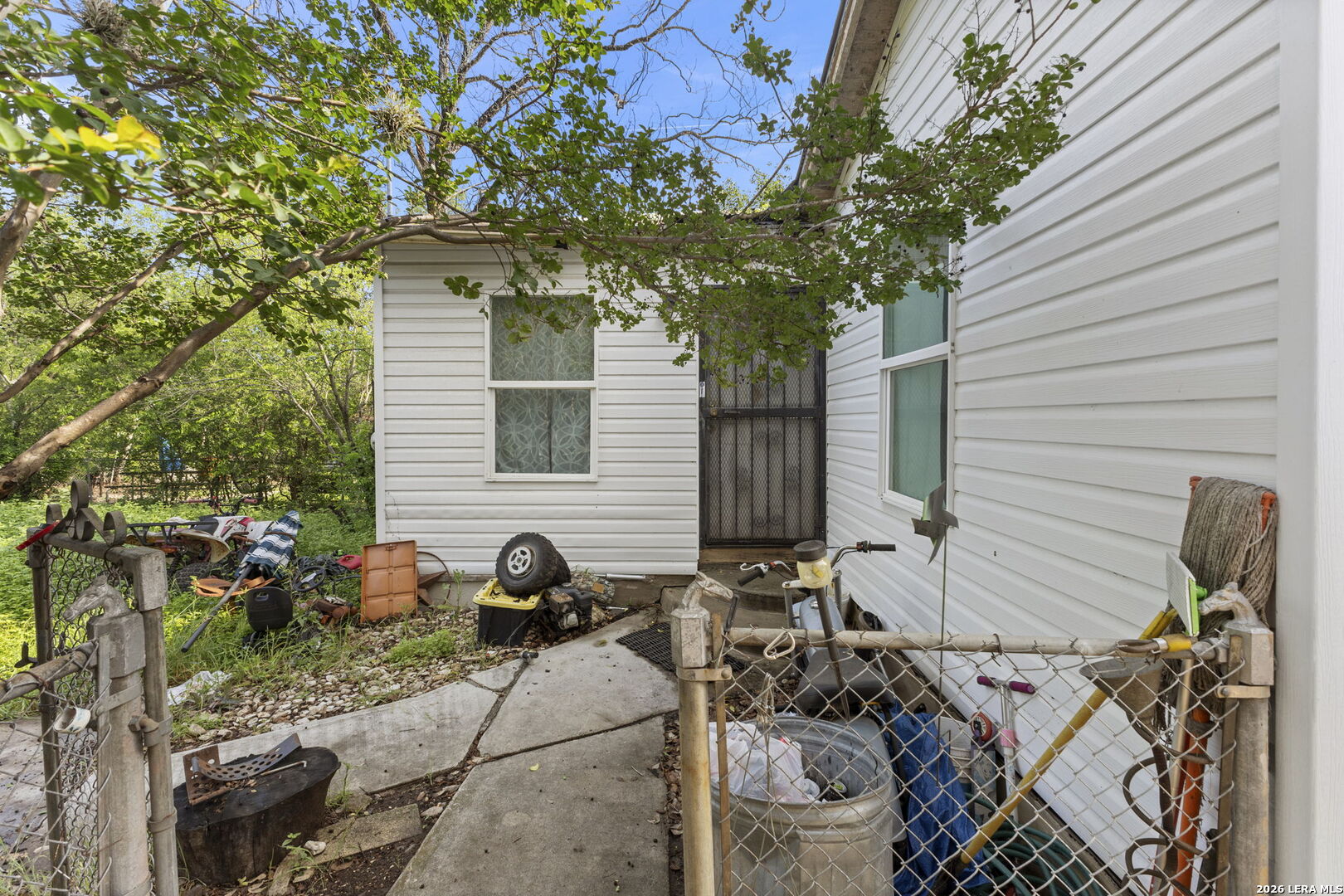 211 Robeson Avenue San Antonio TX 78220