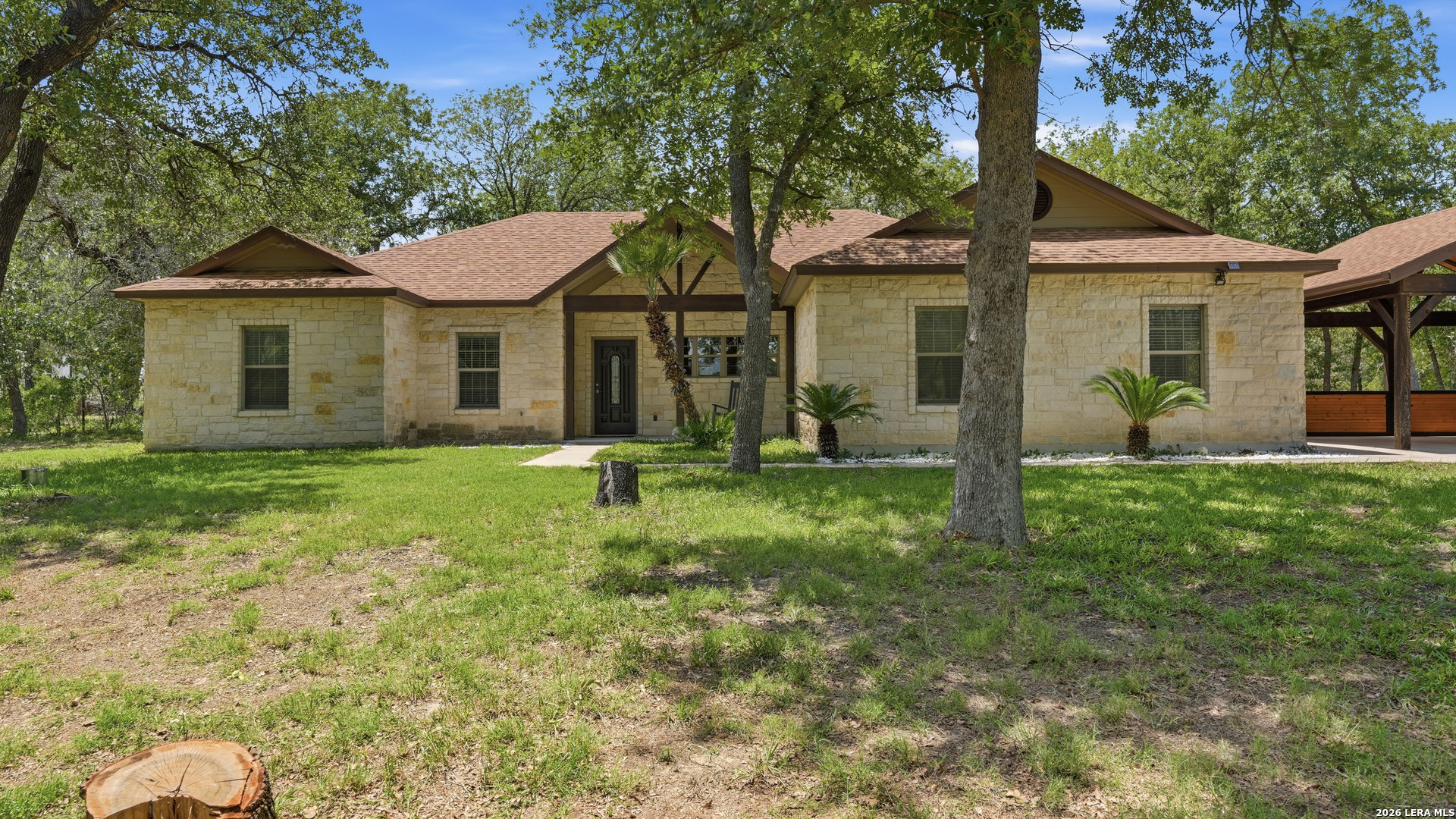 105 Wild Stallion La Vernia TX 78121
