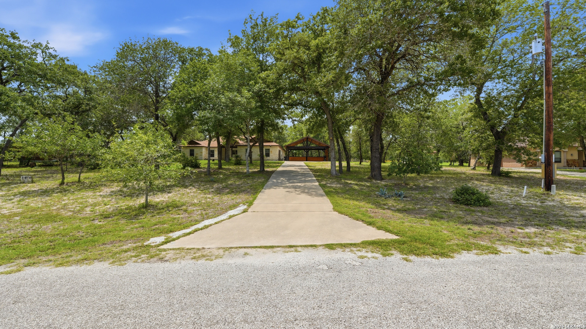 105 Wild Stallion La Vernia TX 78121