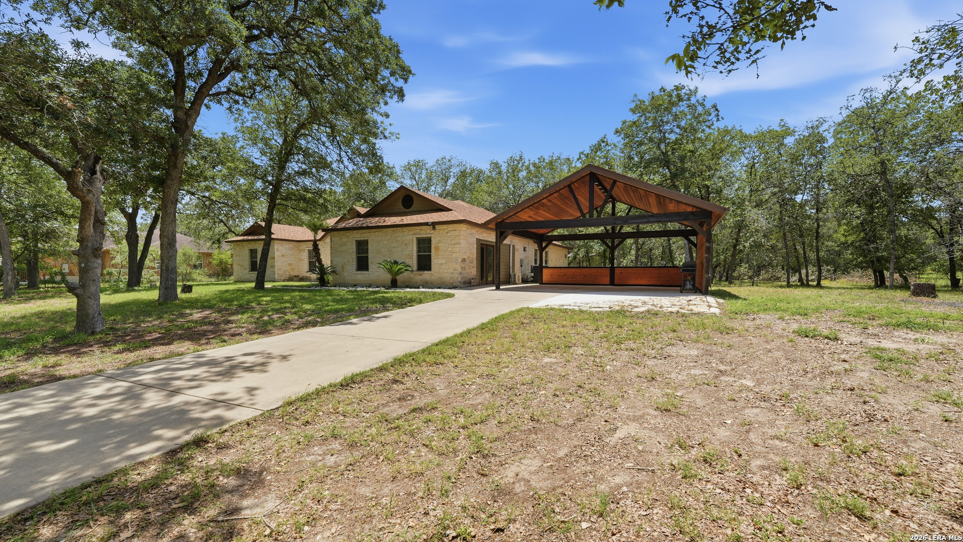 105 Wild Stallion La Vernia TX 78121