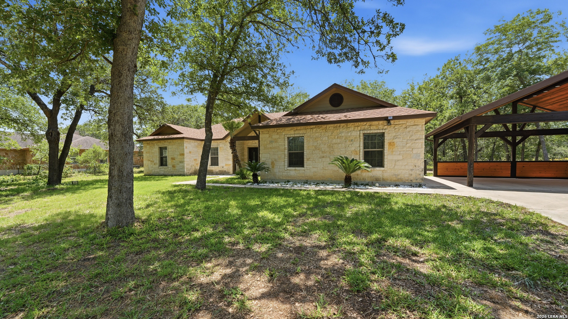 105 Wild Stallion La Vernia TX 78121