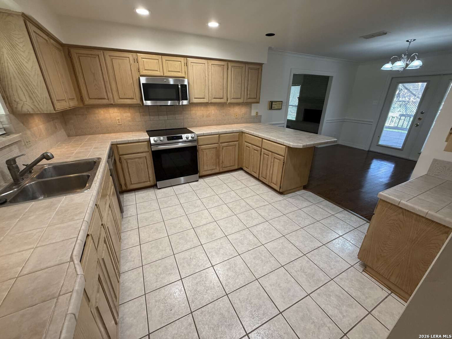 26246 High Timber Pass Street San Antonio TX 78260