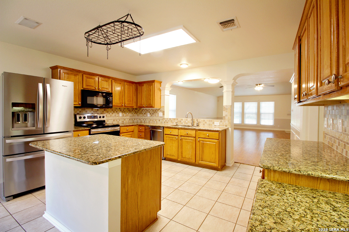 1151 Tetford San Antonio TX 78253