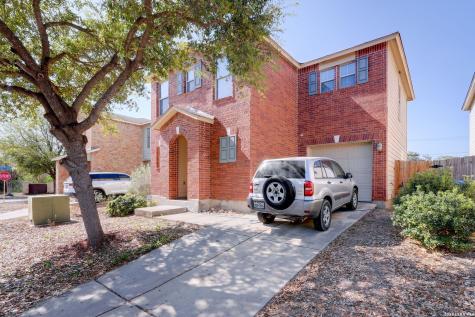 7 Bedford Bay San Antonio TX 78239