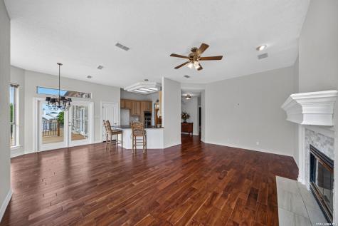 112 Hummingbird Hill Drive Boerne TX 78006