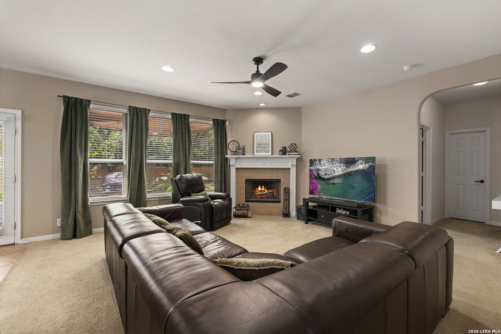 8702 Jura Forest Helotes TX 78023