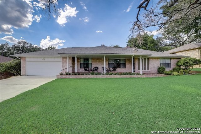 410 Crest Ridge Drive Kerrville TX 78028