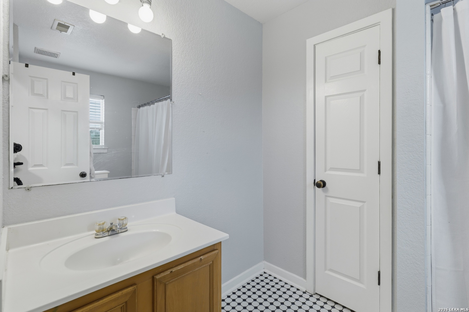 13707 York Woods San Antonio TX 78249