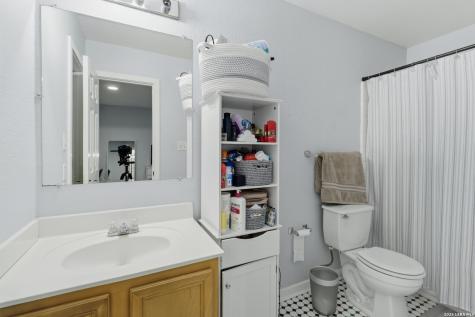 13707 York Woods San Antonio TX 78249