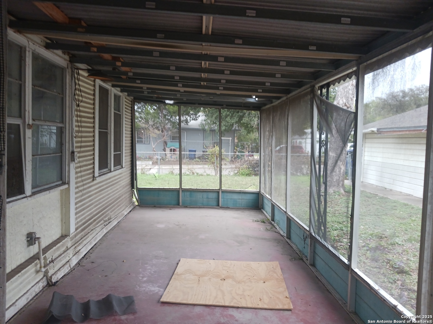 702 W Malone San Antonio TX 78225