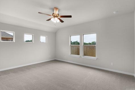 927 Creek Bed Drive New Braunfels TX 78130