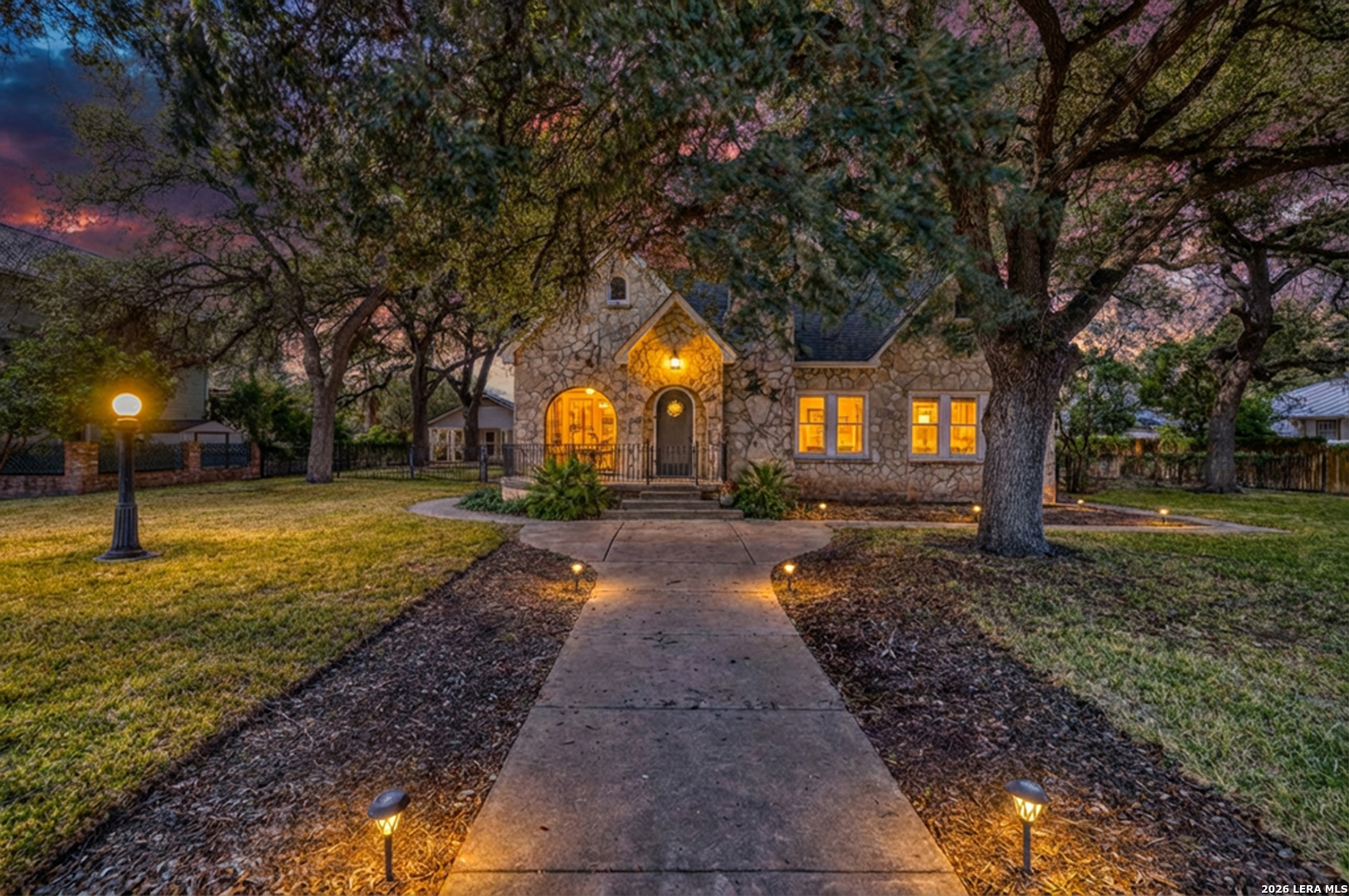 807 N Getty Street Uvalde TX 78801