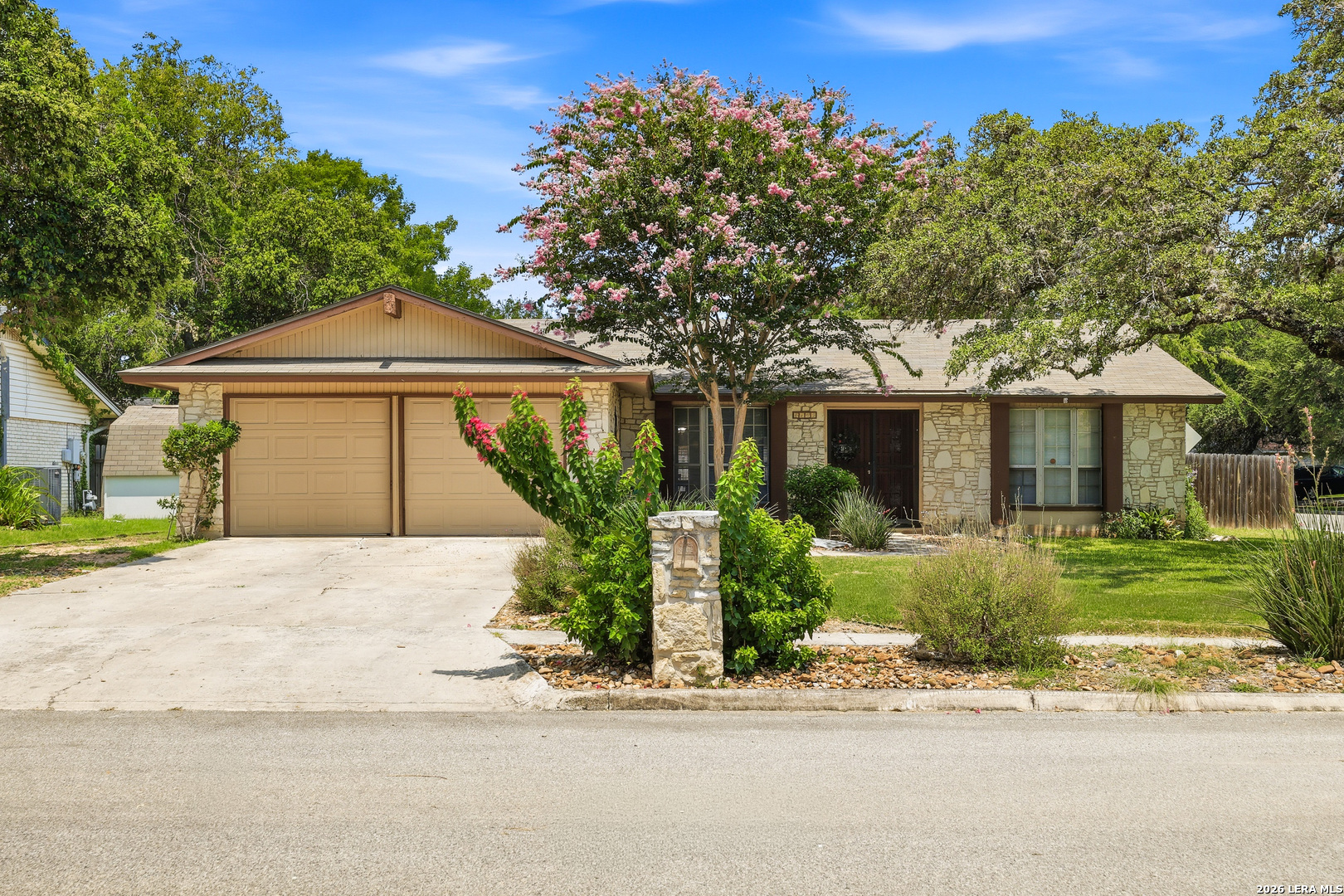 6103 Pecan Trail Street San Antonio TX 78249