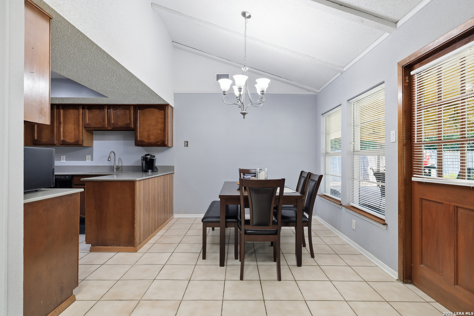 6103 Pecan Trail Street San Antonio TX 78249