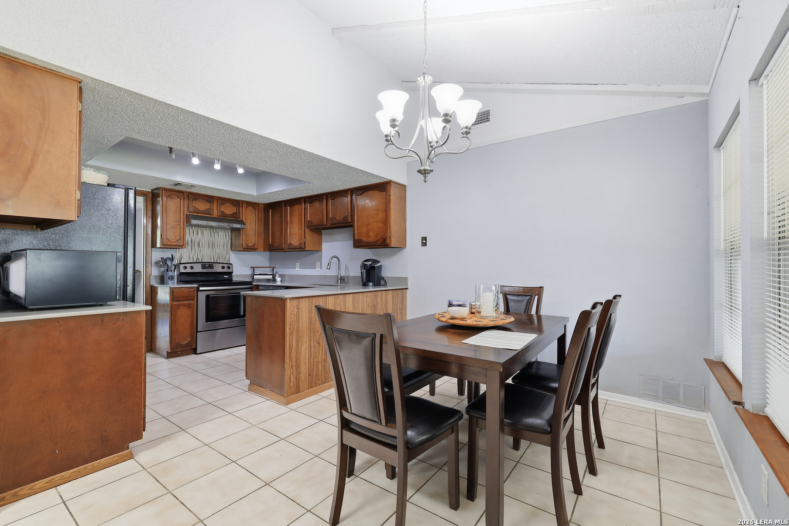 6103 Pecan Trail Street San Antonio TX 78249