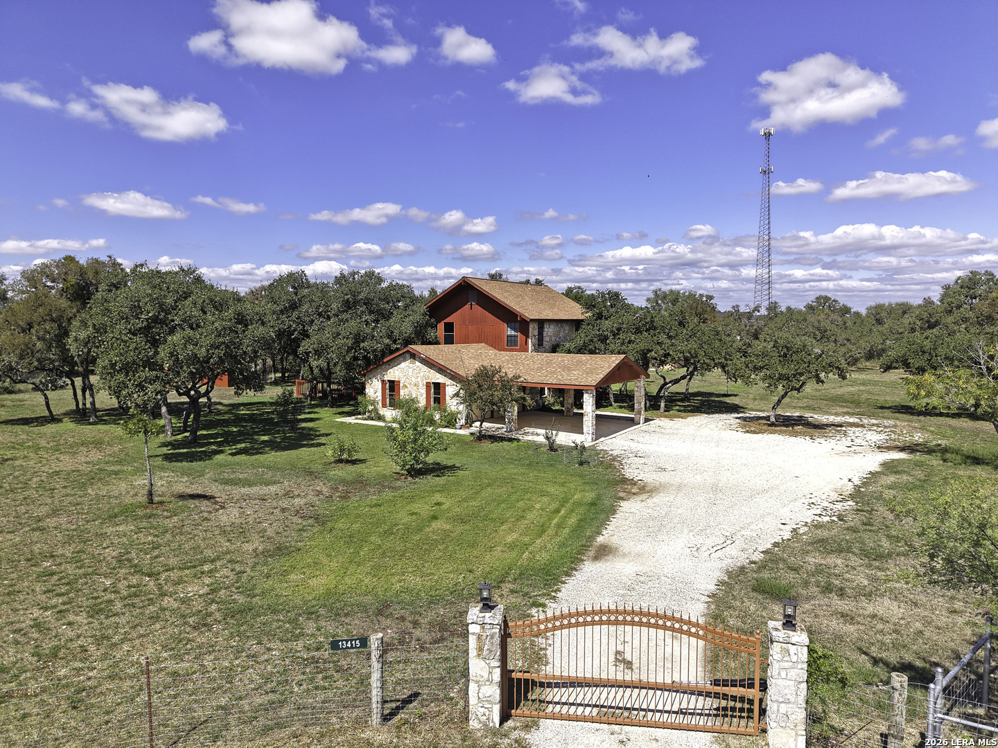 13415 Sleepy Oaks Lane San Antonio TX 78253