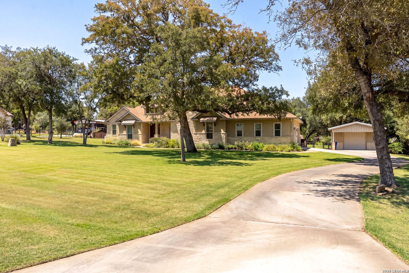 132 Circle Six Drive La Vernia TX 78121