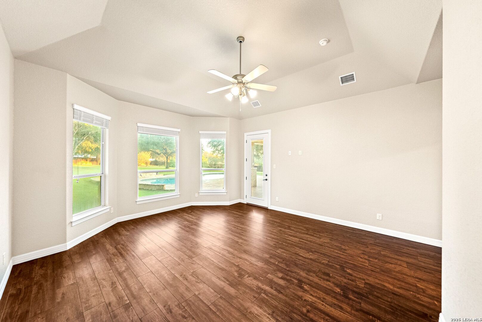 132 Circle Six Drive La Vernia TX 78121