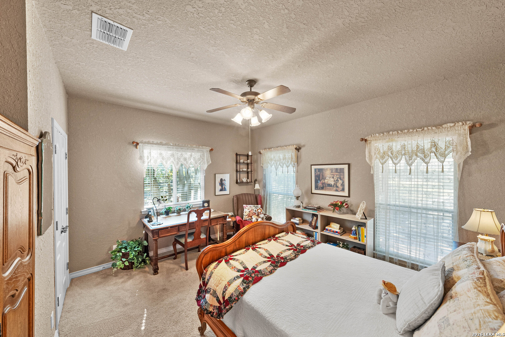 560 Winding View New Braunfels TX 78132