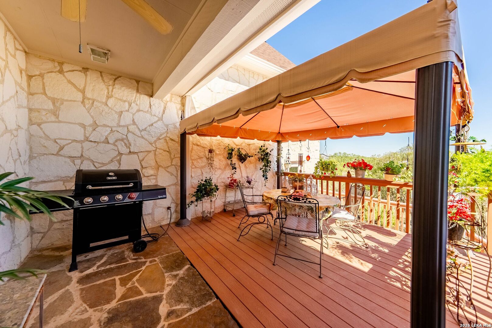 560 Winding View New Braunfels TX 78132