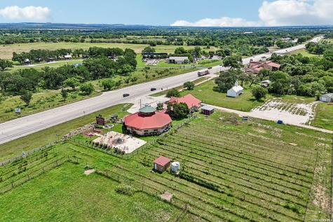 10207 E Us Highway 290 Fredericksburg TX 78624