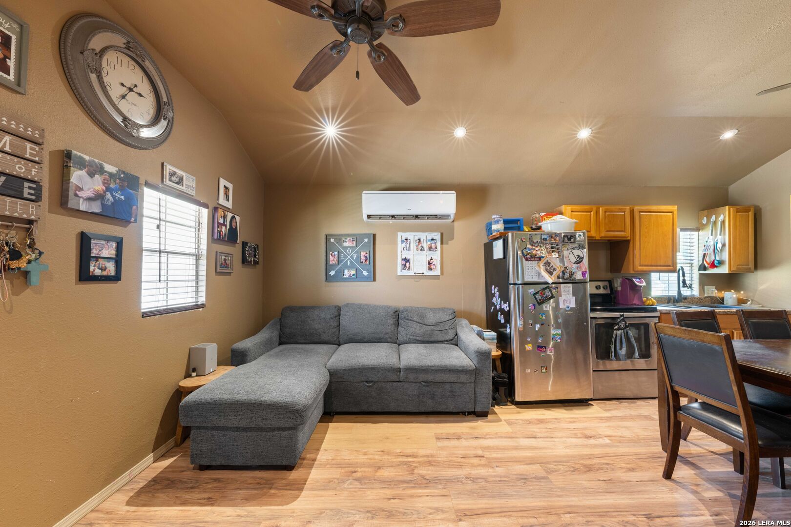 9195 S Loop 1604 E Elmendorf TX 78112