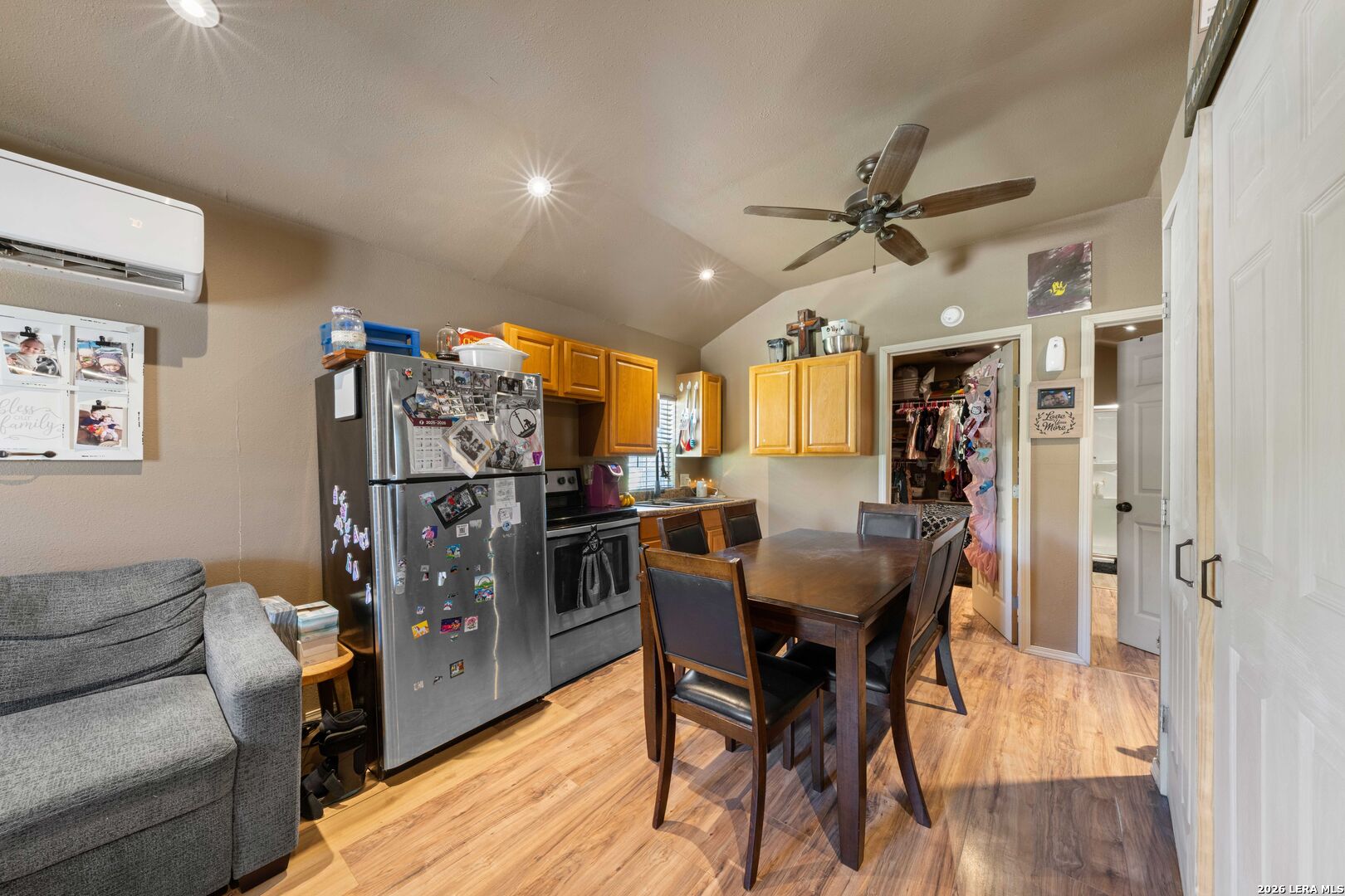9195 S Loop 1604 E Elmendorf TX 78112