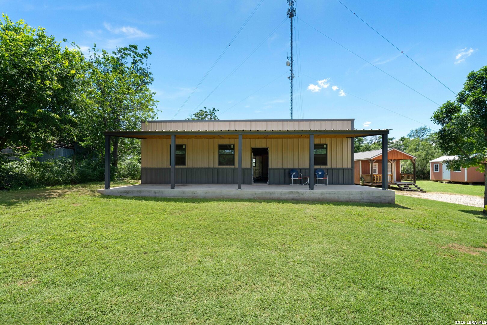9195 S Loop 1604 E Elmendorf TX 78112