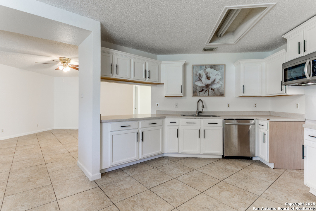 13502 Hickory Tavern San Antonio TX 78247