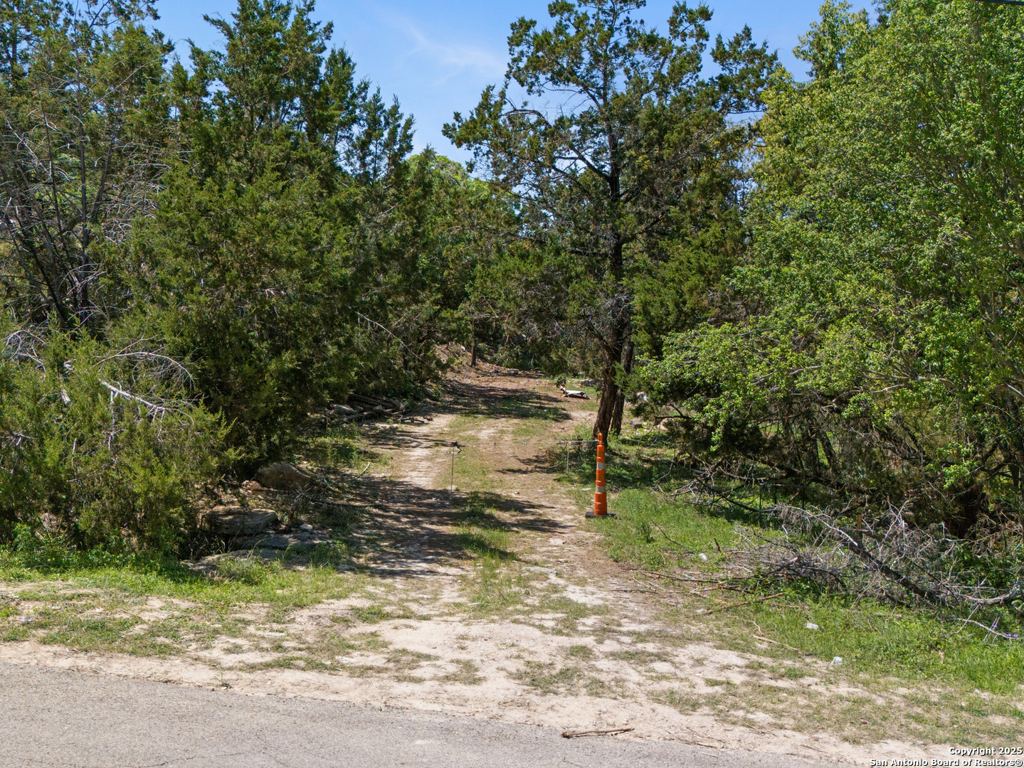 1056 Scenic Run Canyon Lake TX 78133
