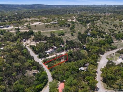1056 Scenic Run Canyon Lake TX 78133