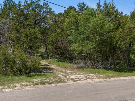 1056 Scenic Run Canyon Lake TX 78133