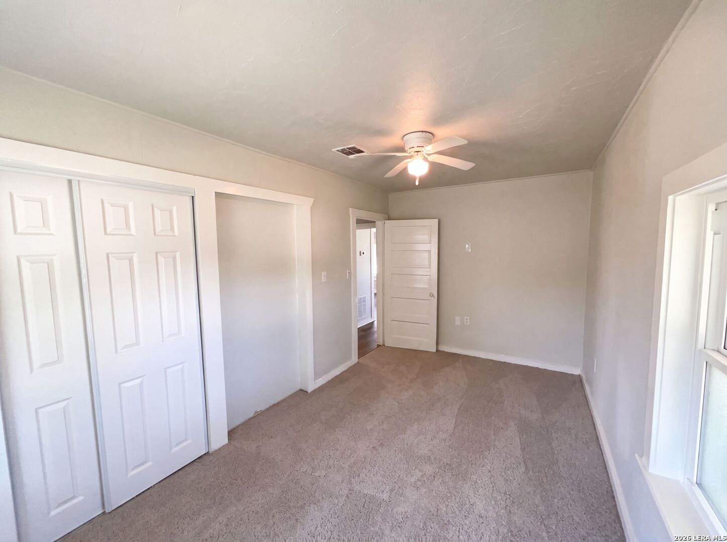 725 Kelly Street Poteet TX 78065