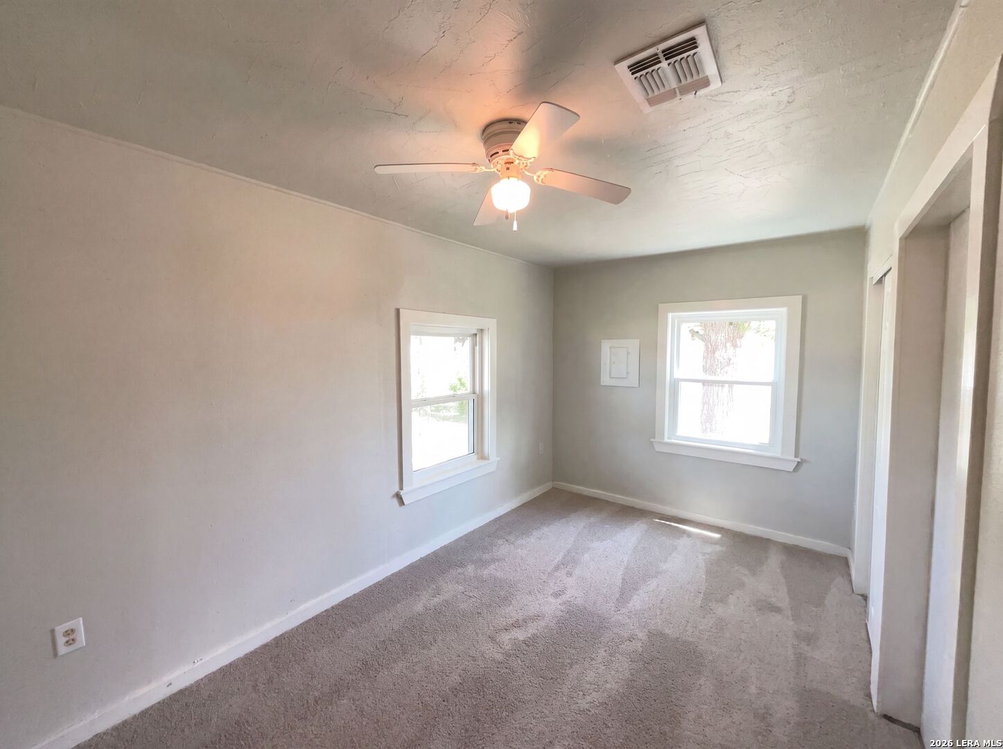 725 Kelly Street Poteet TX 78065