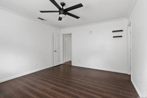7619 Pipers Swan Street San Antonio TX 78251
