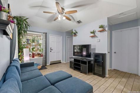 320 Sharer San Antonio TX 78208