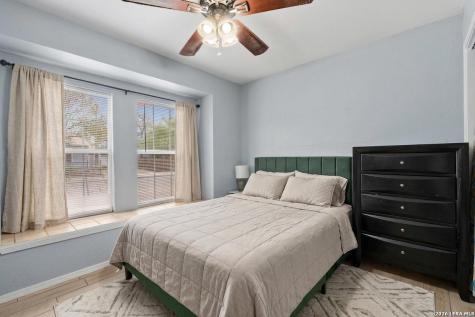 320 Sharer San Antonio TX 78208