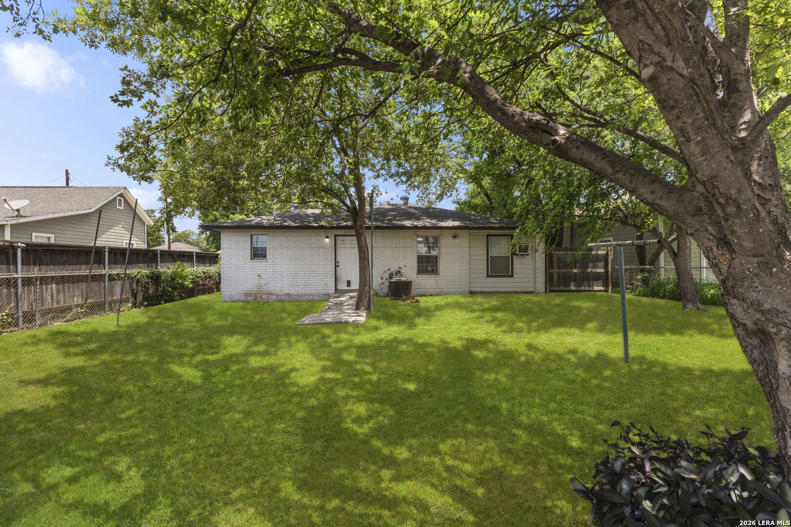 320 Sharer San Antonio TX 78208