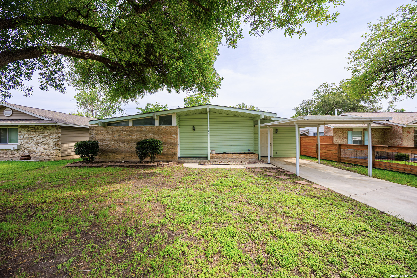 4402 Bright Sun Street San Antonio TX 78217
