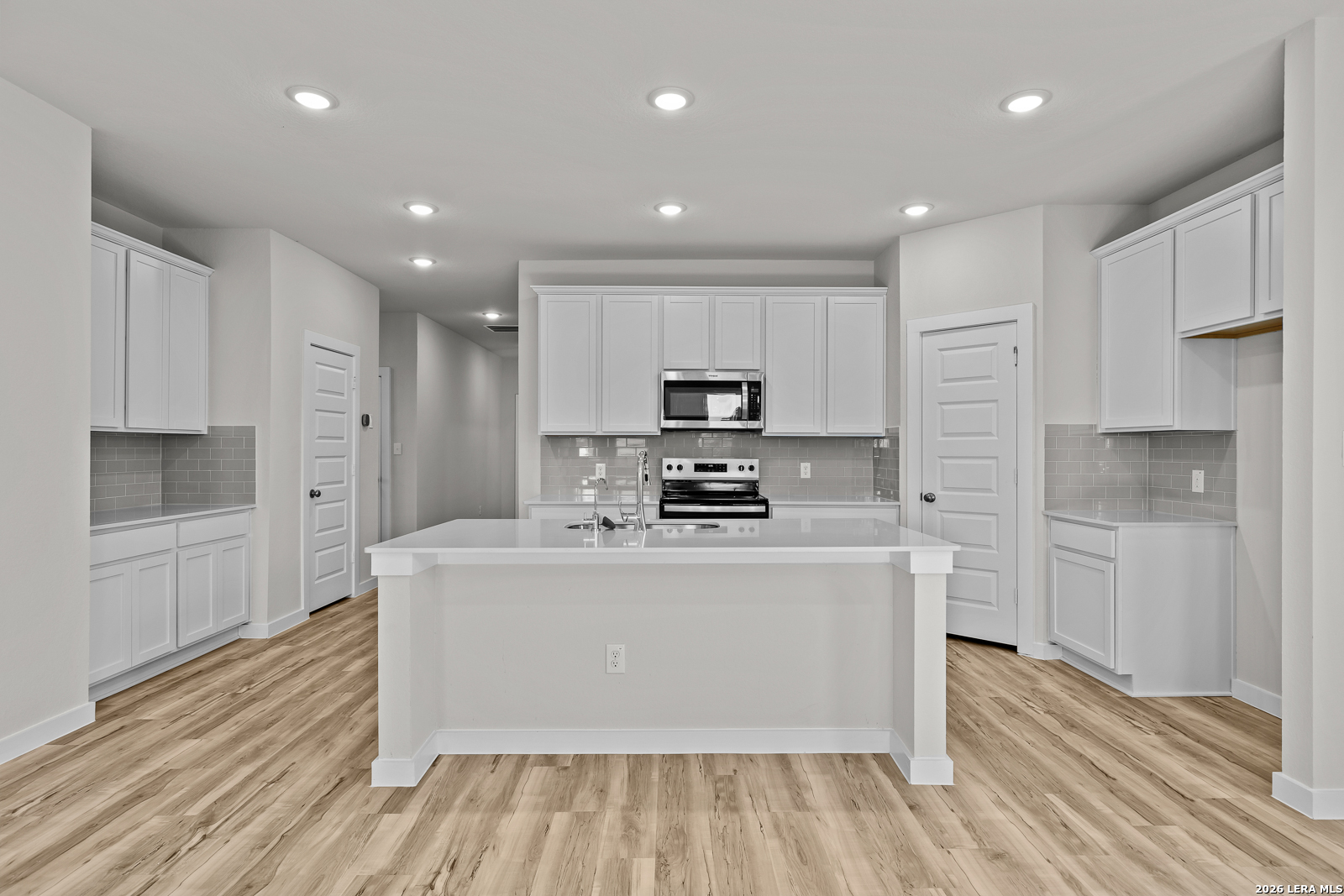 8429 Rocket View San Antonio TX 78263