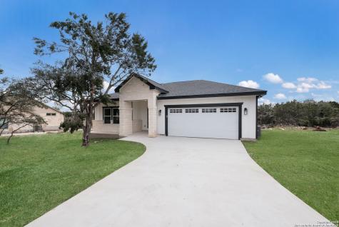 1496 Cottonwood Road Fischer TX 78623