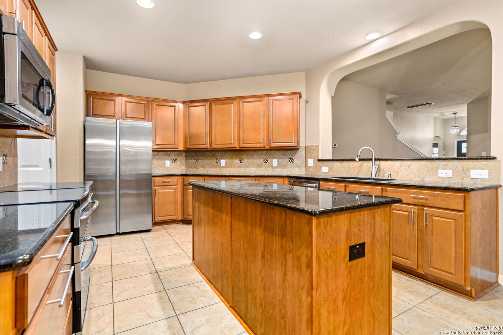 809 Laserra Cibolo TX 78108