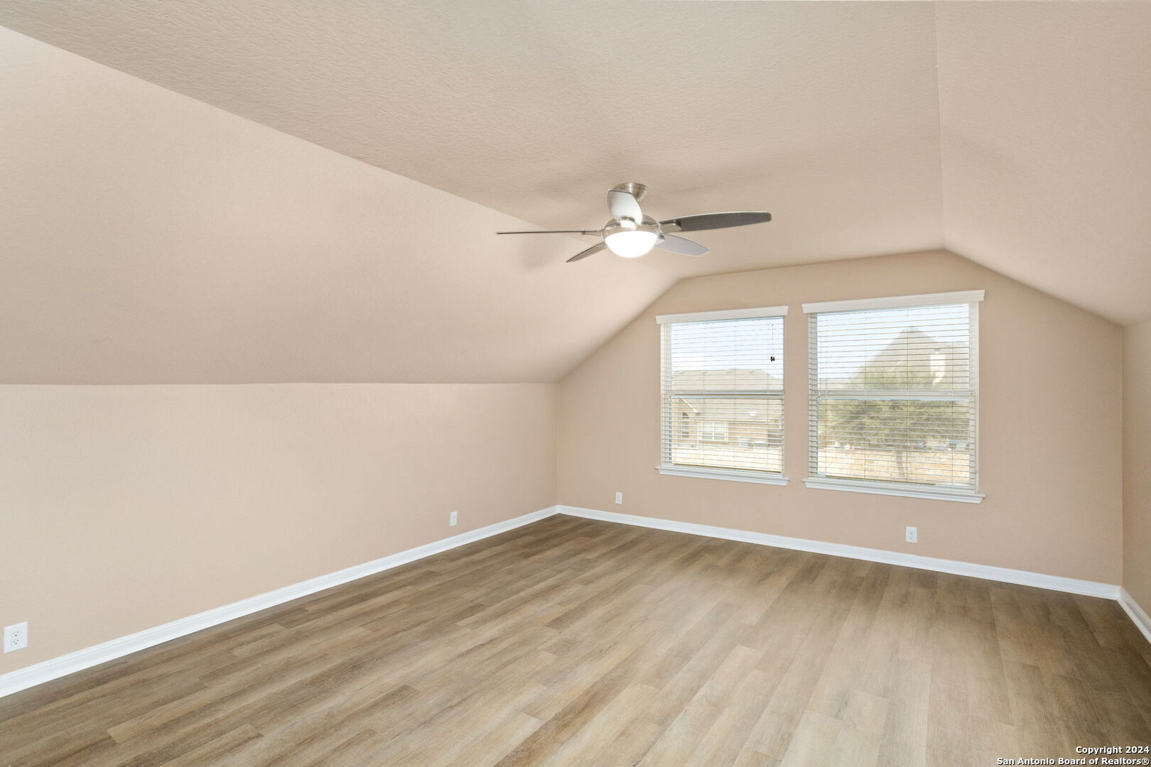 809 Laserra Cibolo TX 78108