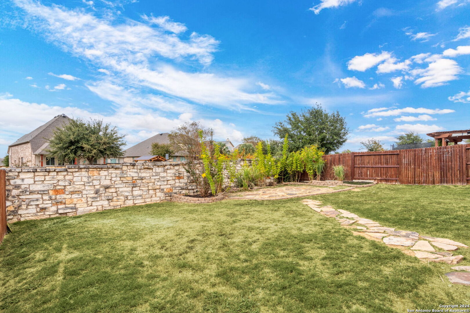 809 Laserra Cibolo TX 78108