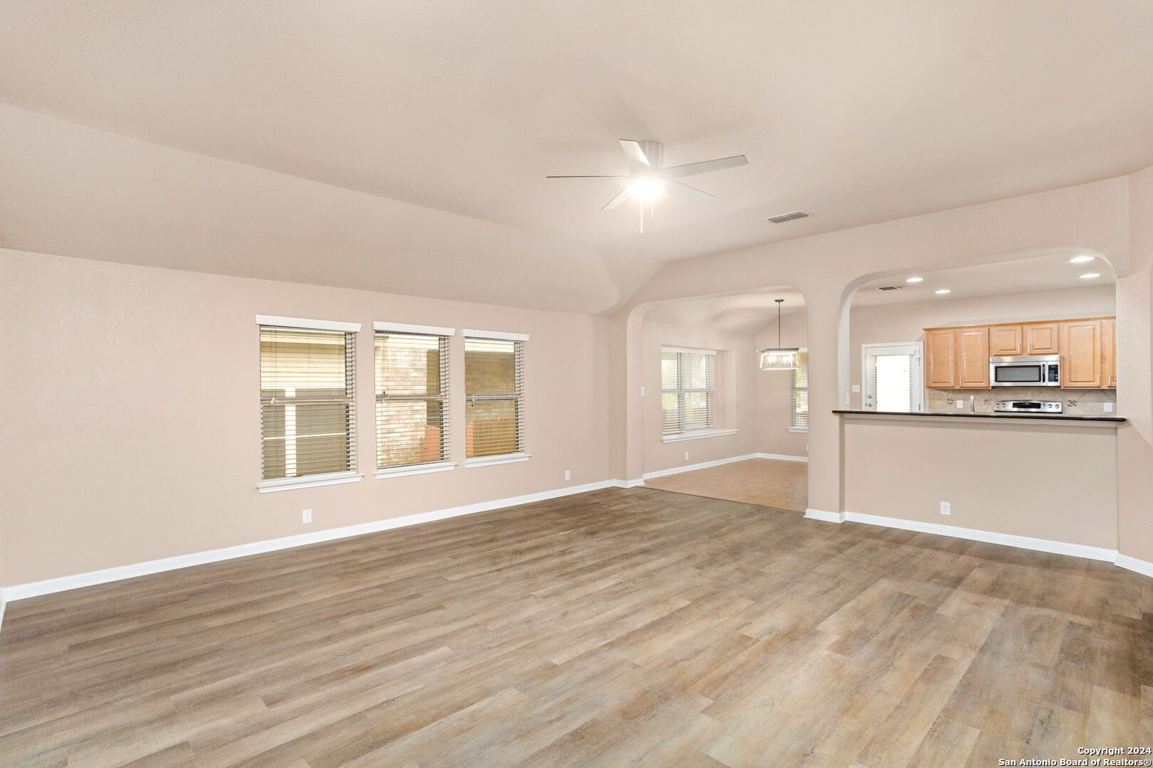 809 Laserra Cibolo TX 78108