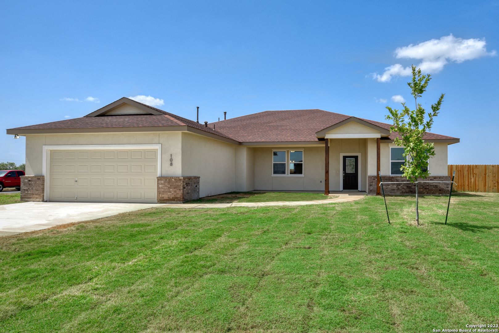 108 Growers Avenue Poteet TX 78065