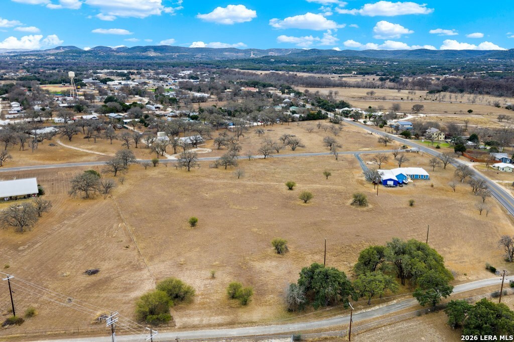 64 Orchard Park Boulevard Medina TX 78055