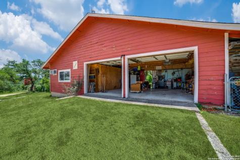 20892 Bluehill Pass Helotes TX 78023